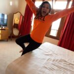 Surilie Gautam Instagram - Jumping into my favourite mode 🤩🤪🥳 #chillmodeon😎