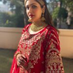 Surilie Gautam Instagram - Happy Karwachauth to all the beautiful women ❤️ One has to be so selfless and truly in love with your spouse to keep this fast which is indeed very challenging !! Kudos to all the women out there ❤️ #karwachauth #love #selflesslove #festival
