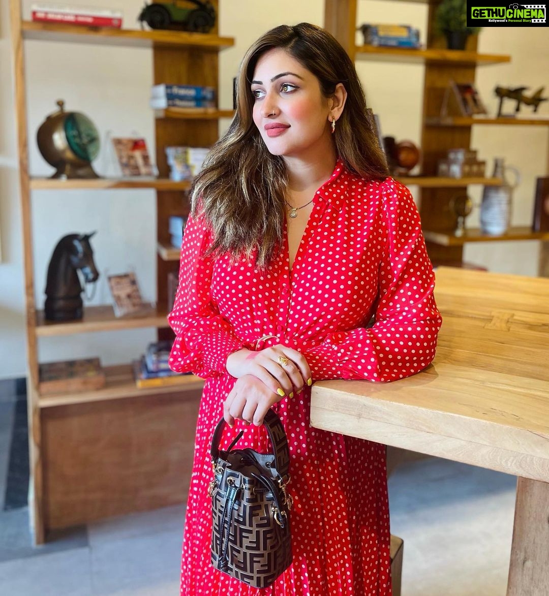 Surilie Gautam Instagram - Red kinda day ❤️