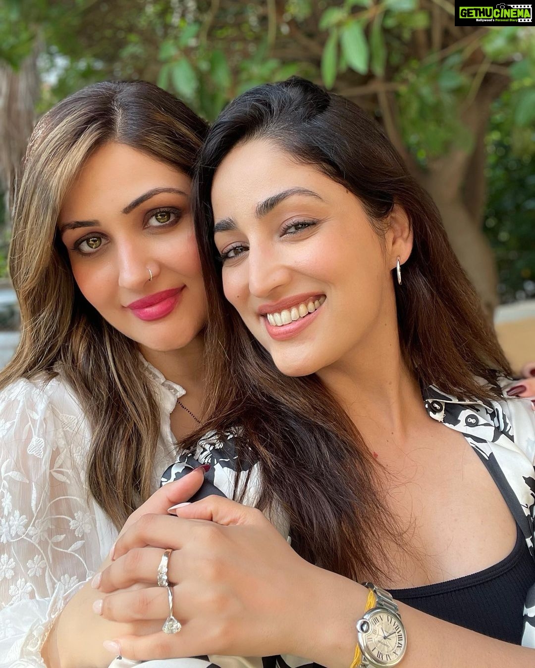 Surilie Gautam Instagram - When she is in town ❤️ #home #sisterlove #reunited #love #family @yamigautam