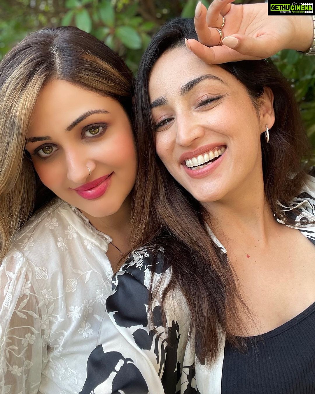 Surilie Gautam Instagram - When she is in town ❤️ #home #sisterlove #reunited #love #family @yamigautam