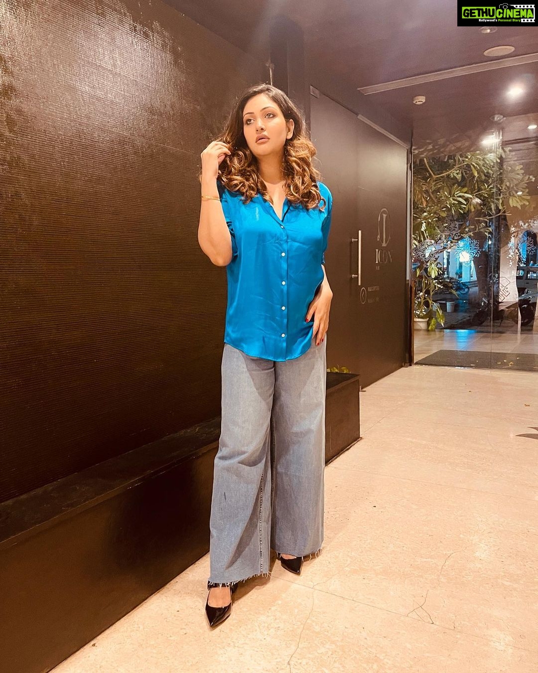 Surilie Gautam Instagram - She dreams in shades of blueđź’™