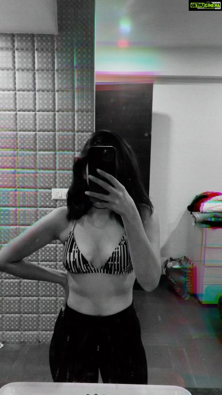 Surilie Gautam Instagram - Getting back in my best 💥 #girlwithgoals