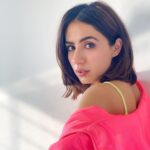 Swati Kapoor Instagram - The pinker 💓 The better 💓 Picture credit - sab ko pata hi hai Phir bhi tag kar deti hoon - @captures_anuj ❤️