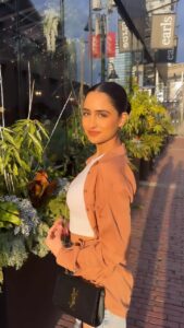 Tanu Grewal Instagram - 🫶🏻