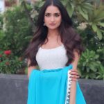 Tanu Grewal Instagram - 🤍 . . . . . . . . #tanugrewal #punjabi #punjabisuit #gararasuits #trendingreels #reels #reelkarofeelkaro #reelsinstagram #pollywood #pollywoodartists #punjabiactress #punjabimodel #indian #indianwear #indianfashion