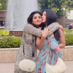Tanvi Dogra Instagram – Once in a month a lunch date with sister is good for mental health 😘🤗. @tanvi.dogra  @theleelamumbai  #sisterlove #happines #foodies. The Leela Mumbai