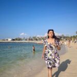 Tanvi Dogra Instagram - When sun shines bright 💛 La Mer Beach