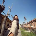 Tanvi Dogra Instagram - Slow down and enjoy the simple pleasures in life 💙 Srinagar, Jammu and Kashmir
