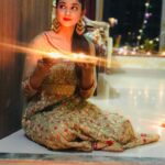 Tanvi Dogra Instagram - #diwali2020 ❤️