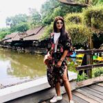 Tanvi Dogra Instagram - The quickest way to acquire self confidence is to do exactly what you are afraid to do 😊✌🏻 Floating Market Bangkok