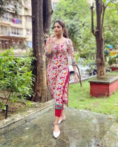 Tanvi Dogra Instagram - I have got sunshine on a cloudy day ⛅️