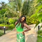 Tanvi Dogra Instagram - Keep on Smiling 🍀 Alibágh, Maharashtra, India