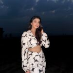 Tanvi Dogra Instagram - 🖤🤍 Alibag Beach