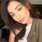 Tanvi Dogra Instagram - 🍁