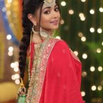 Tanvi Dogra Instagram – Happy Lohri 🔥 
Beginning of a prosperous year 😇

Being a Punjabi I miss celebrating Lohri in Mumbai but i am privileged to enjoy it in the Lohri Sequence in Parineetii ❤️
.
.
.
#lohri #lohri2023 #lohricelebration #panjabi #punjban #happy #parineetii #lohrisequence