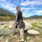 Tanvi Dogra Instagram - Skies of blue 💙 #pahalgam #kashmir #beautifuldestination #travel #scenic Pahalgam, Kashmir