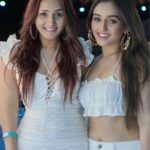 Tanya Sharma Instagram - Coz you’re worth it 😉 . . Attended an Uber cool event by @lorealparis @lorealpro ! #eventdiaries #tanyasharma #lorealpro #allwhite #sharmasisters
