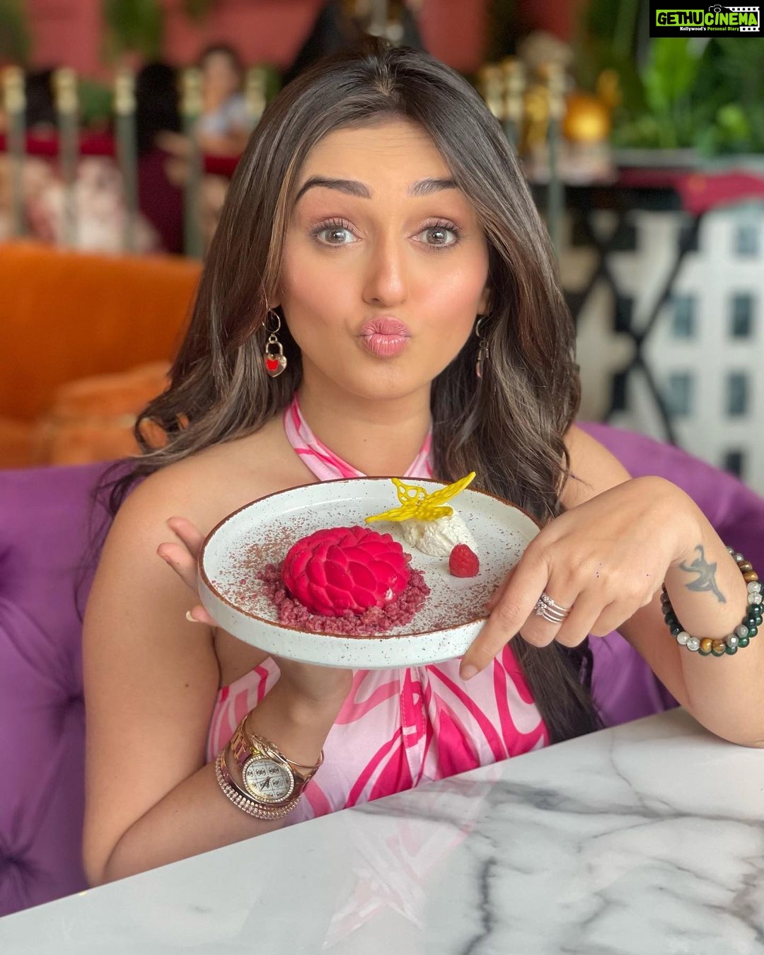 Tanya Sharma Instagram - The snack that smiles back 😉 . . #pink #ootd #tanyasharma #instagood #lunchdate #love #instafashion #allpink Amazonia