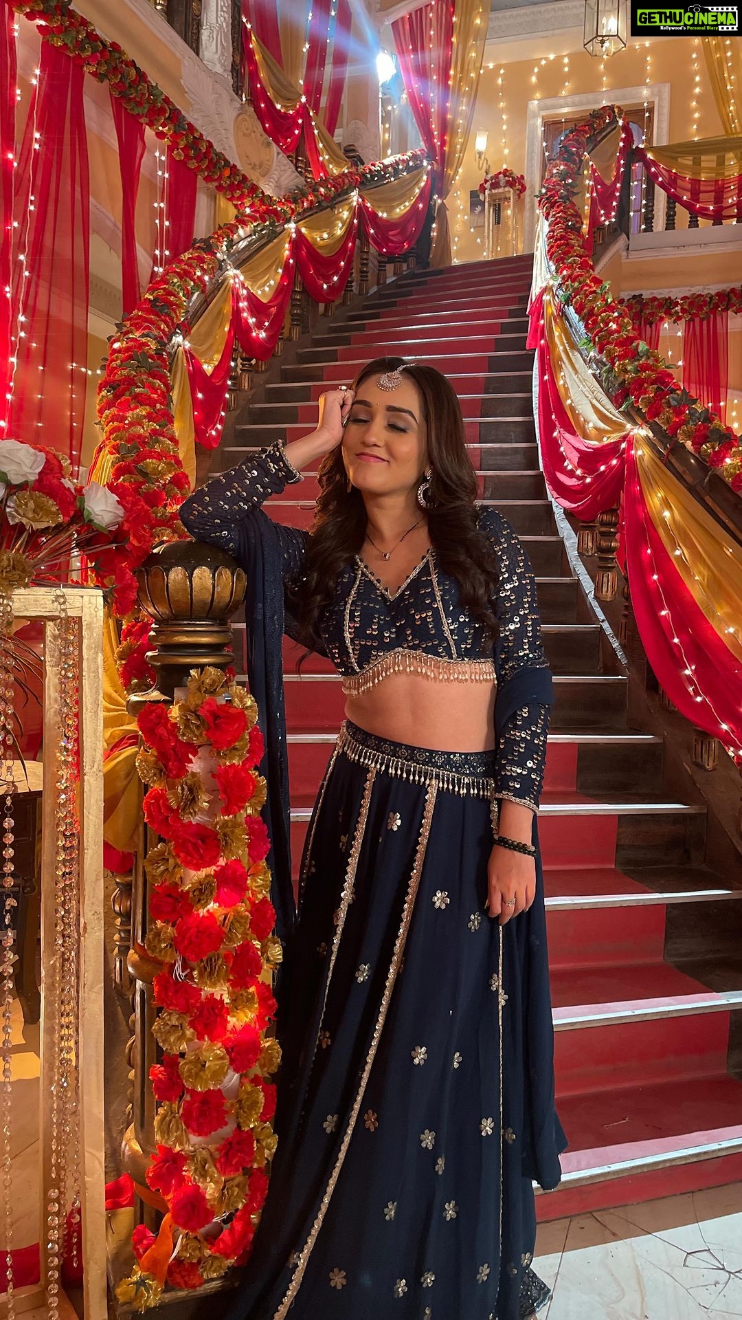 Tanya Sharma Instagram - Chori chori 🤫 #transition #reels #reelsvideo #reelkarofeelkaro #explore #trending #tanyasharma