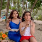 Tanya Sharma Instagram - TAG YOUR SISTERS 👯‍♀️ Never paying the bill when you around 🤓 thanks no thanks 🤣🤣🤣🤣🤣 #eldersister #youngersister #sisters #reels #explore #fyp #reelsinstagram #reelitfeelit #reelkarofeelkaro #sharmasisters