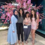 Tanya Sharma Instagram - Valentines 💘 dump with my precious people 🤍🥹 Every year we celebrate galentines🌹 it’s time guys 😂😂😂😂🤍 #iykyk #girlfriends #besties #schoolfriends #love Yauatcha Mumbai