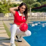 Tanya Sharma Instagram – Don’t fool yourself I have no idea about #fifa 🇧🇭☺️
It’s just me randomly posing with a football ⚽️
.
#ootd #instagood #instamood #instagram #tanyasharma #explore #football The Source At Sula