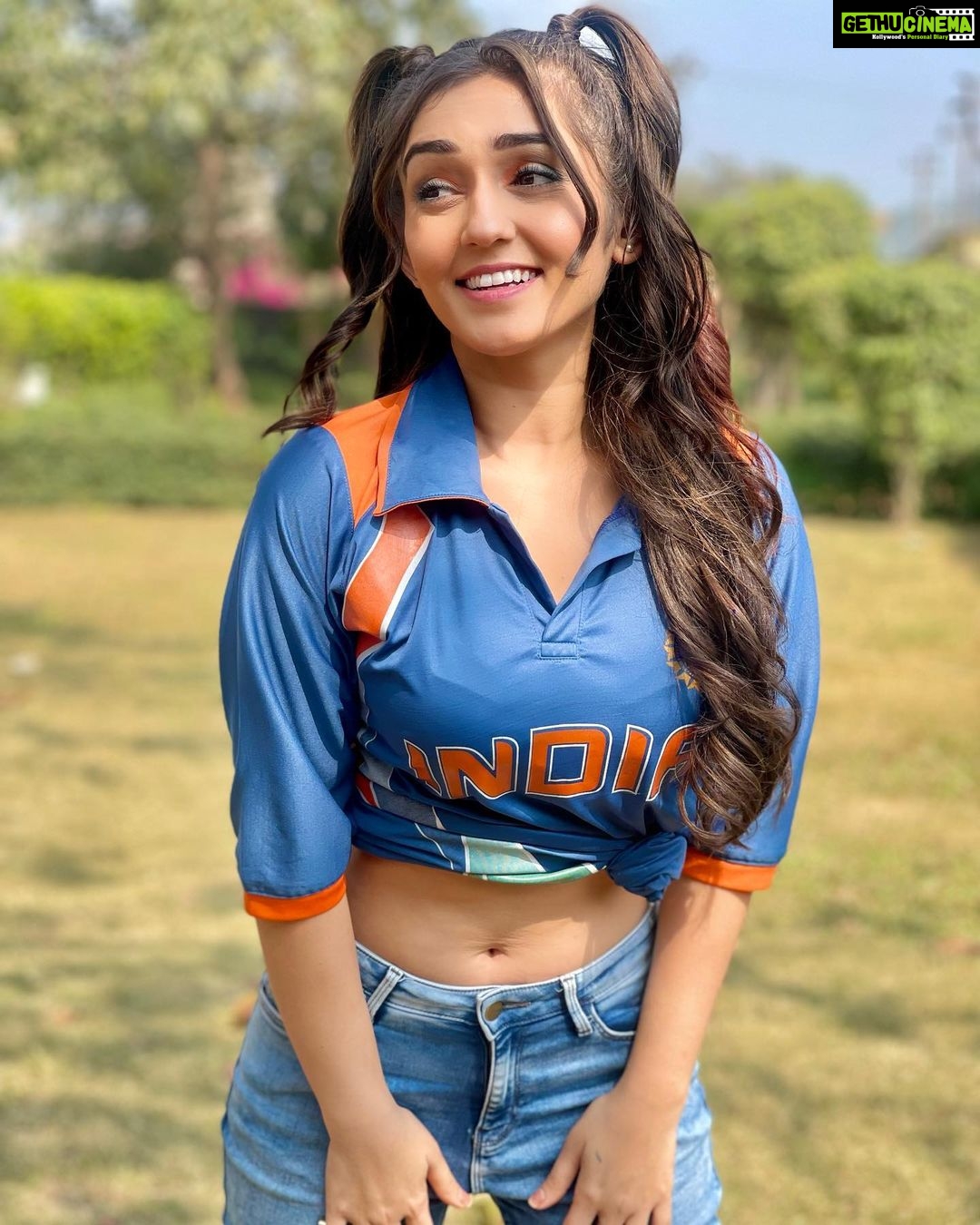 Tanya Sharma Instagram - MADE IN INDIA 🇮🇳 . . #madeinindia #india #proud #instagood #instadaily #cheerleading #matchday Ramdev Studio