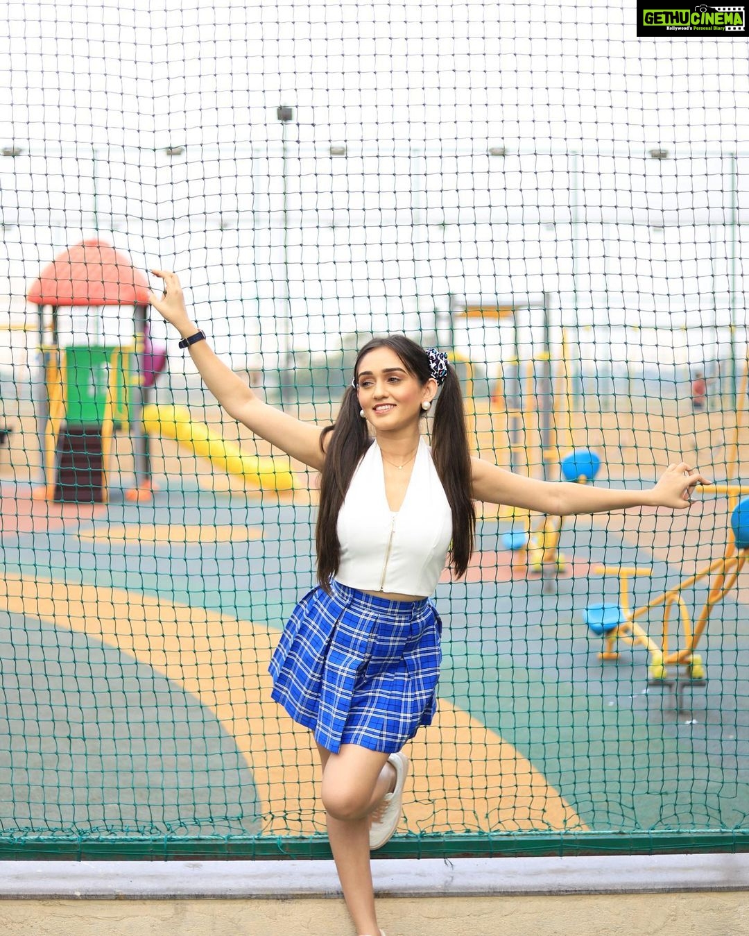 Tanya Sharma Instagram - Celebrating Children’s day everyday because your sweet girl here never really grew up 🥲😂 Never mind happy children’s day folks 🌼 #childrensday #explore #tanyasharma #ınstagood