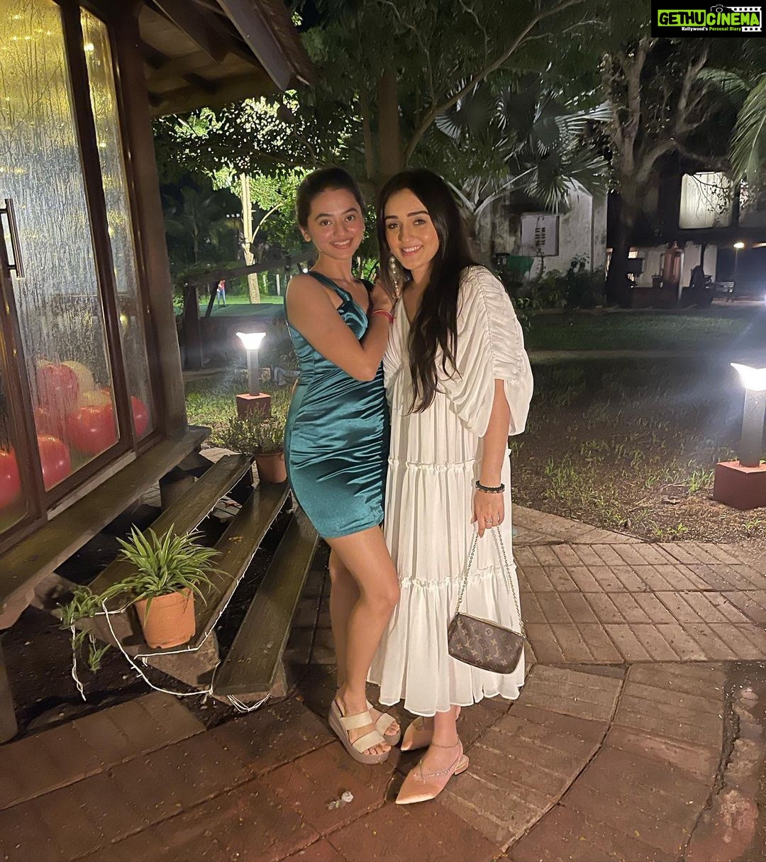 Tanya Sharma Instagram - #throwback to my one week long birthday celebration 🤗☺️ #grateful . . Wearing - @poplushindia Styled by - @rimadidthat #tanyasharma #white Anchaviyo