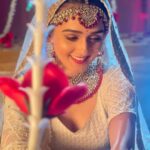 Tanya Sharma Instagram - Tum tak 🌙✨ . . . Makeup - @pakumar3021 Hair - @vishwkarma.naina #ssk2 #reema #bride #bridemakeup #bridesofindia #tanyasharma #instagram #instagood #photooftheday #upcoming #tvshow
