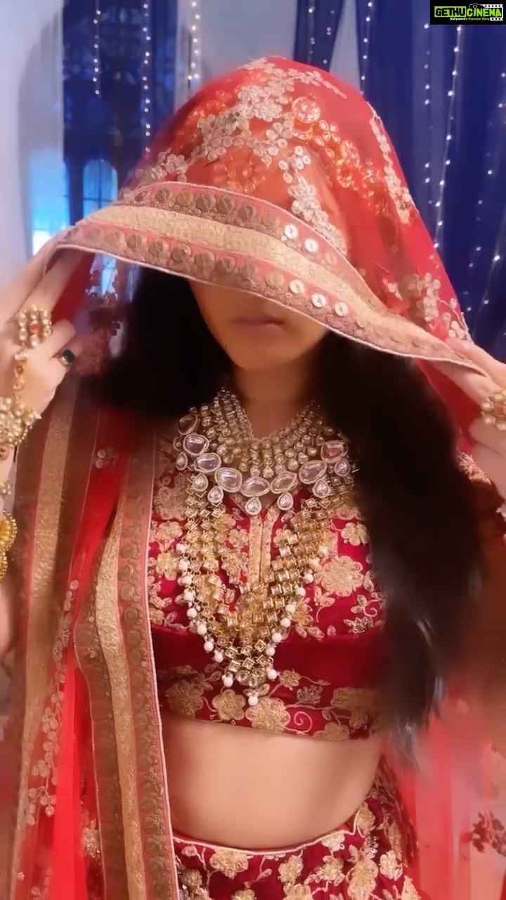 Tanya Sharma Instagram - Chaya ya reema? . . #reels #reelsinstagram #funnyvideos #vines #reelitfeelit #tanyasharma #trendsetter #trending #instagram