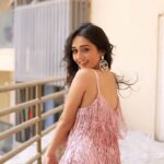 Tanya Sharma Instagram - Serving some glitters for breakfast 🥞 ;) . . #reels #reelitfeelit #reelsinstagram #trendsetter #explore #love #tanyasharma #instareels