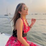 Tanya Sharma Instagram - Sailing ⛵️ day ✨ . . Wearing - @a.la.modebyakanksha #saturday #instagood #instadaily #tanyasharma #sailing