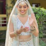 Tanya Sharma Instagram - Banno rani ✨ . . . #thursday #bride #minimal #bridesofindia #tanyasharma #picoftheday #ootd #instagood #instafashion #instadaily