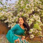 Tanya Sharma Instagram – Kyu sahi kiya na friends 🥹?
Ata hi hoga love you bolne :) 
#reels #reelkarofeelkaro #reelitfeelit #funnyvideos #girls #fyp #trending #vines #explore #tanyasharma