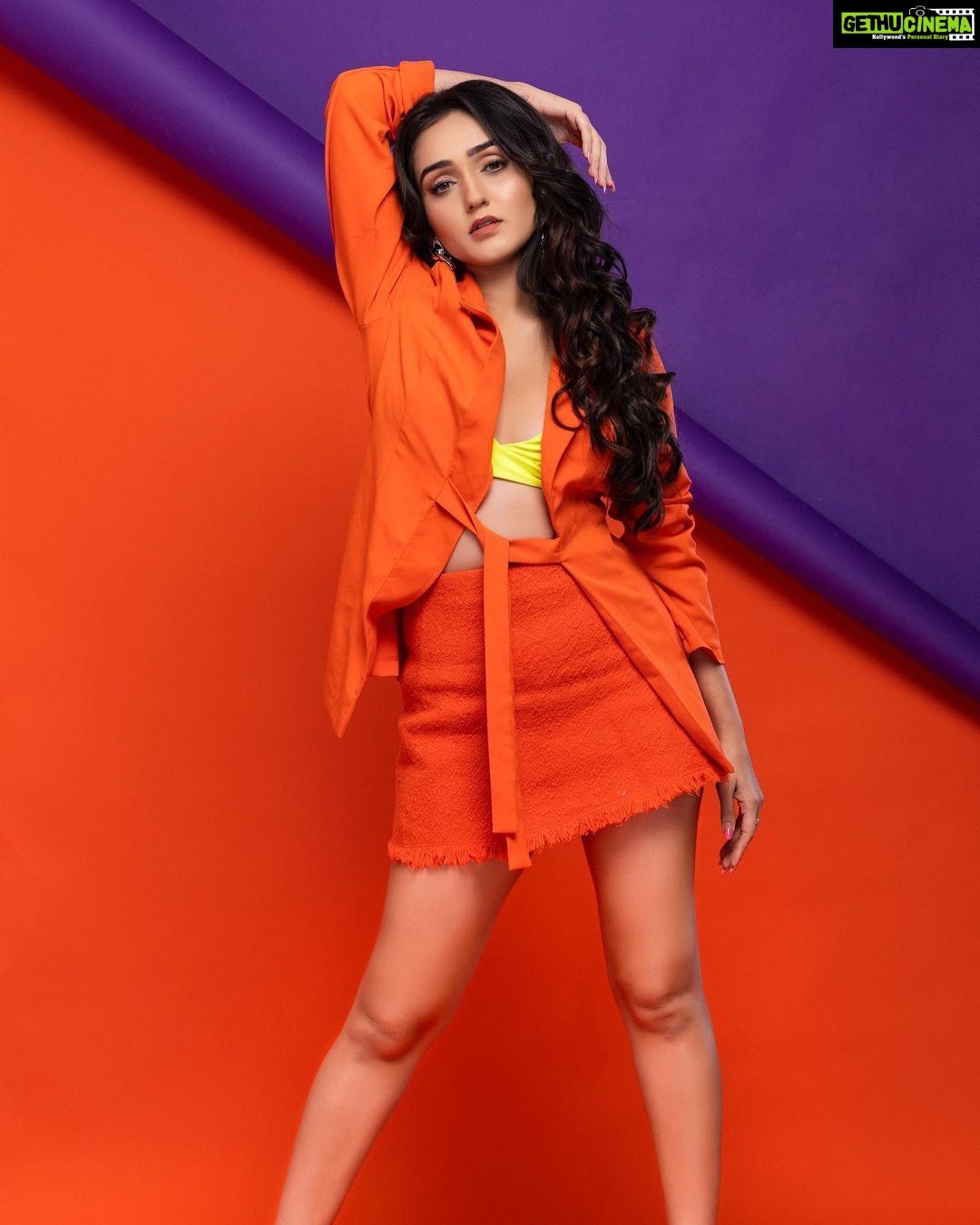 Tanya Sharma Instagram - Used to stay in touch Now Iām outta reach āš»
