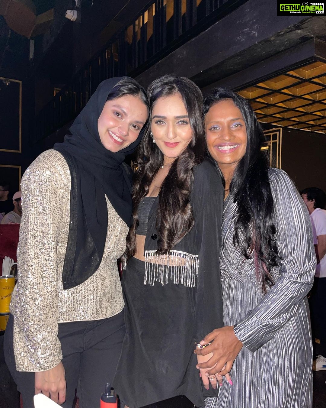 Tanya Sharma Instagram - Birthday dump πΈβπ» with cuties π . Styled by @rimadidthat Outfit @houseofreeofficial @thegamepalacio #friendship #birthdaygirl #party #birthdaygirl The Game Palacio