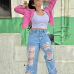 Tanya Sharma Instagram – Do my hair and put my makeup on 🤷🏻♀️
.
.
Sunday funday 🌈 #sunday #tanyasharma #instagram #instagood #explorepage #nike #pink