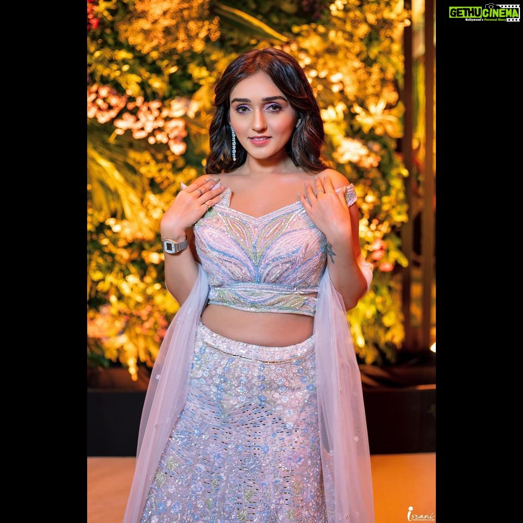 Tanya Sharma Instagram - Sweet devil πΌπ» . . Wearing - @kalighataindia Styled by - @rimadidthat Jewellery- @shagnaofficial Photography- @israniphotography . #tanyasharma #trending #viral #instagram #love #explorepage #explore #instagood #fashion #lehenga #ethnicwear #weddings #weddingphotography #bridesmaids #india #trend #instadaily #music #style #trendingnow #reels #photooftheday #bhfyp #instagood #ssk2