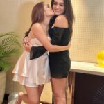 Tanya Sharma Instagram - Birthday dump 🌝 ft @kreetika10 . . Dress - @tomberamoureuxin Cake - @lucibellos_caffe #birthday #celebration #sisters #sharmasisters TAJ Santacruz, Mumbai