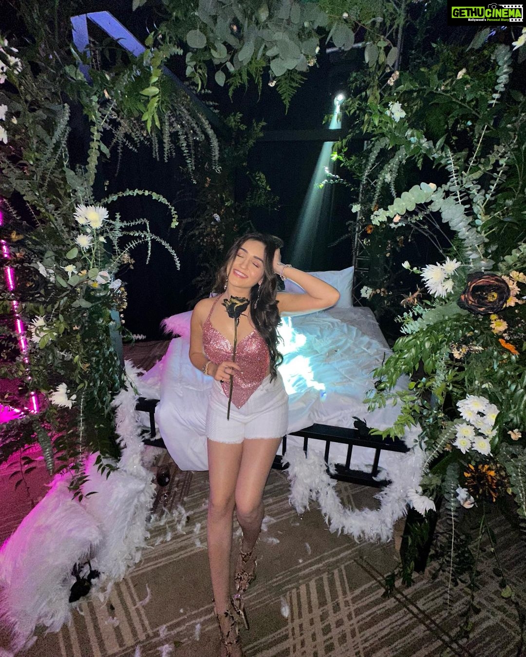 Tanya Sharma Instagram - This heart. It was never this brave ✨ . . Top - @srstore09 #phuket #travelgram #event #ootn #girlsnight #roses #picoftheday #tanyasharma Rose Valley