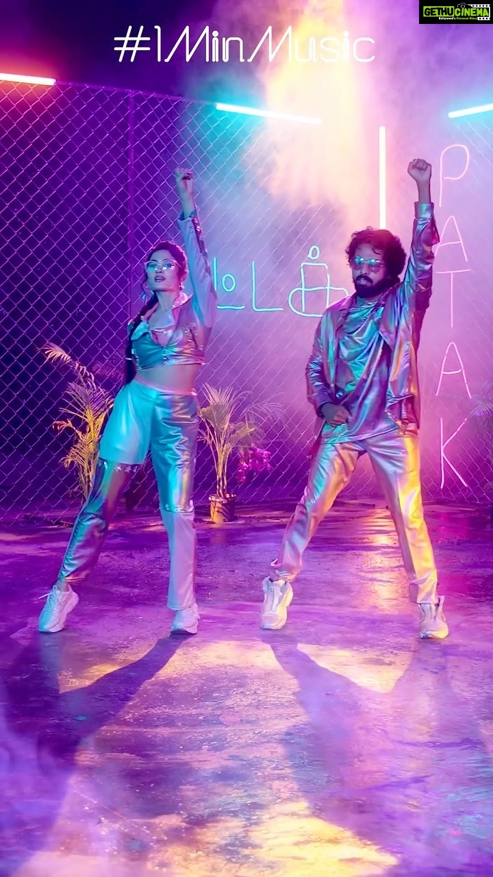 Teju Ashwini Instagram - Are you ready for #patakpatak π₯π₯π₯ Tomo at 6οΈβ£PM we gonna glid into your feed for some #patakpatak π #1minmusic @gvprakash @sonymusic_south @manasvinigopal @prashanth_karan @vijayvarman @preksha.chordia @puii_c_ammy @azhar.style @gkb.lyrics @itscsk @instagram #tejuashwini#musicalbum#reelsinstagram
