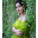 Teju Ashwini Instagram - Pachai niram 🍃 👗 @ekantastudio 📸 @sathyaphotography3 #tejuashwini
