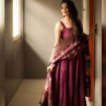 Teju Ashwini Instagram - 🌺 Outfit : @radheyscouture Photographer - @camerasenthil Makeup - @reenapaiva Hair - @venki_hairstylist Jewellery- @mspinkpantherjewel Location - @ajgardens Orangjised by @rrajeshananda #tejuashwini