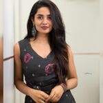 Teju Ashwini Instagram - 🤍 📸: @sathyaphotography3 ❤️ 👗: @deepoo_designers ❤️ 💎: @mspinkpantherjewel At @welonaclinicchennai new branch #tejuashwini