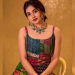 Teju Ashwini Instagram - Somtimes all you need is a little splash of colours ❤️ Outfit and bag by @ekantastudio Jewellery @mspinkpantherjewel Shot by @sathyaphotography3 #tejuashwini
