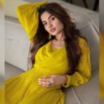 Teju Ashwini Instagram - ☀️ Outfit : @studio149 Shot by : @sathyaphotography3 Ring : @mspinkpantherjewel Earrings : @thegarnet.in #tejuashwini