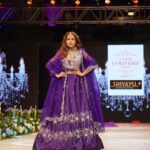 Tina Datta Instagram - Graceful as the sea and fierce as the fire. With some nakhras and nazakat!!! 💜💜 . . . #EklaChaloRe #WarriorPrincess #TinaKaStyle #fashion #style #fashionshow #stylish #lookbook #ramp #tinadatta The Great Pink City - Jaipur