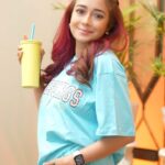 Tina Datta Instagram – Sip your coffee, care no oneβ¦ Oh girl, youβre first rays of the Sun!!
.
.
π₯: @ziaulhaque @freeway_faizy_
π: @tog.co.in @freakinsindia
π: @pehrofficial
π§£: @hemlataa9 @stylebyhemlataa
π€: @saloni142_
πββοΈ: @sunny_hairr @kavitaparmar_makeup_hair
π: @blabberallday
.
.
#EklaChaloRe #WarriorPrincess #TinaKaStyle #feelkaroreelkaro #feelitreelit #reels #style #fashion #GRWM #stylebuzz #lookbook #stylefile #tinadatta